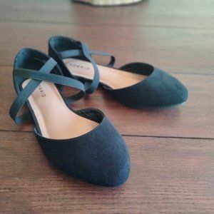 NWOT Torrid flats